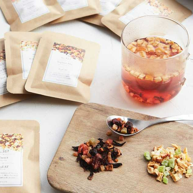 食べられるフルーツティー「TeaEAT(ティート)」 果実の美味しさがぎゅっと詰まったドライフルーツティー